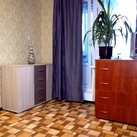 Apartment On Tankopiya Street Харьков Экстерьер фото